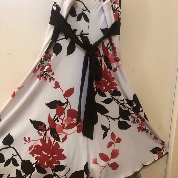 Flower basic dress - Picture 4 of 5